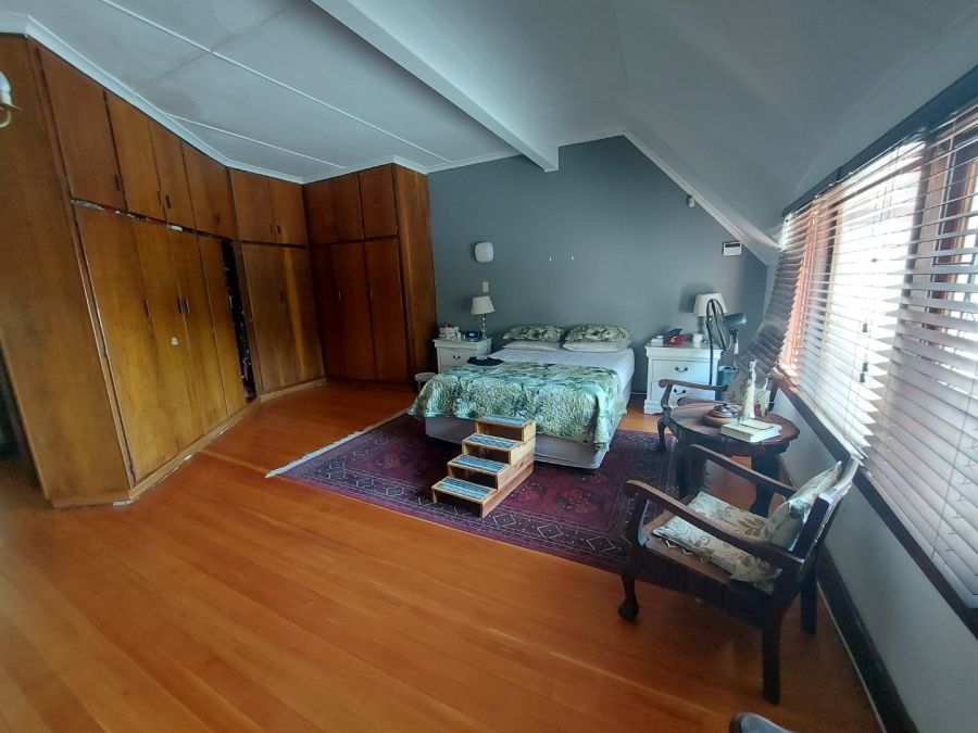 6 Bedroom Property for Sale in Waverley Free State